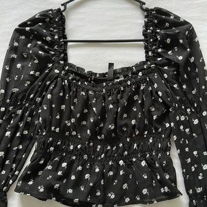 H&M Women’s Detailed Black Long Sleeve Chiffon Cinched Top (Size: XXS)